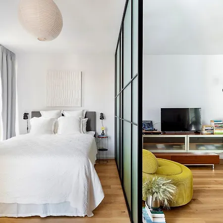 Urban Spaces 7 Victoriei New Building With Parking And Security Apartment *