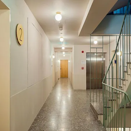 Urban Spaces 7 Victoriei New Building With Parking And Security Apartment Bucharest