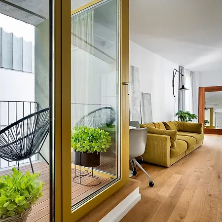 Urban Spaces 7 Victoriei New Building With Parking And Security Apartment *