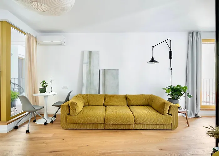 Urban Spaces 7 Victoriei New Building With Parking And Security * Bucureşti